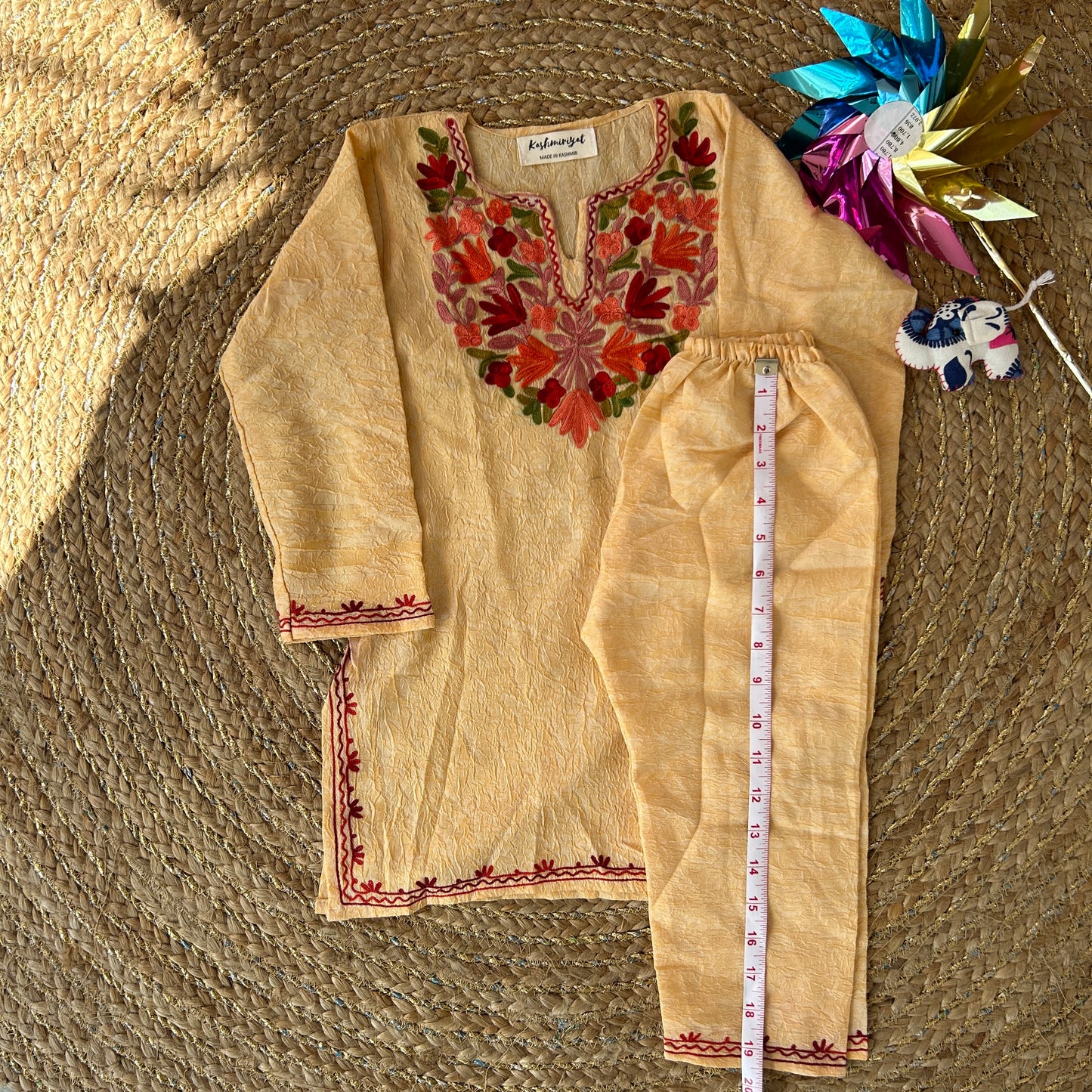 Beige Kashmiri Kids Kurti Set (2-3y)