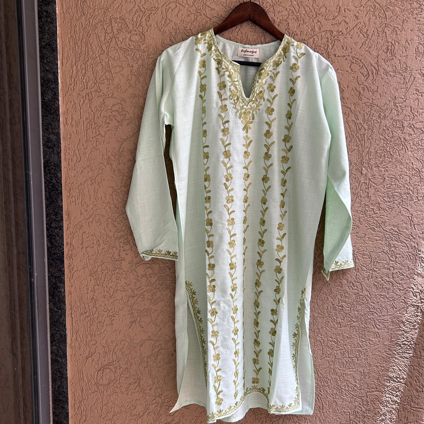 Pastel Green Cotton Kashmiri Kurti (Size 44)