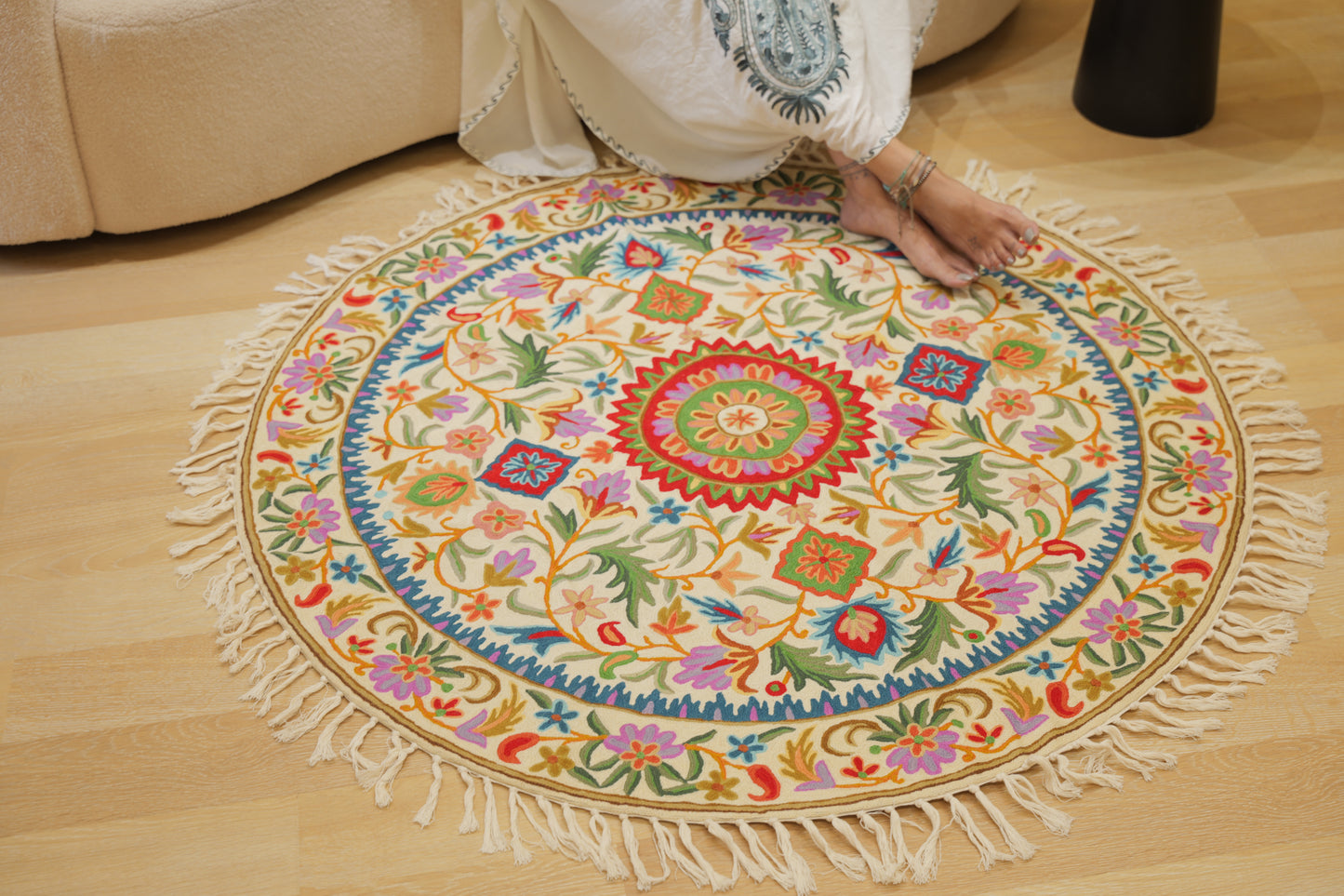 Mughal Round Hand Embroidered Chainstitch Rug