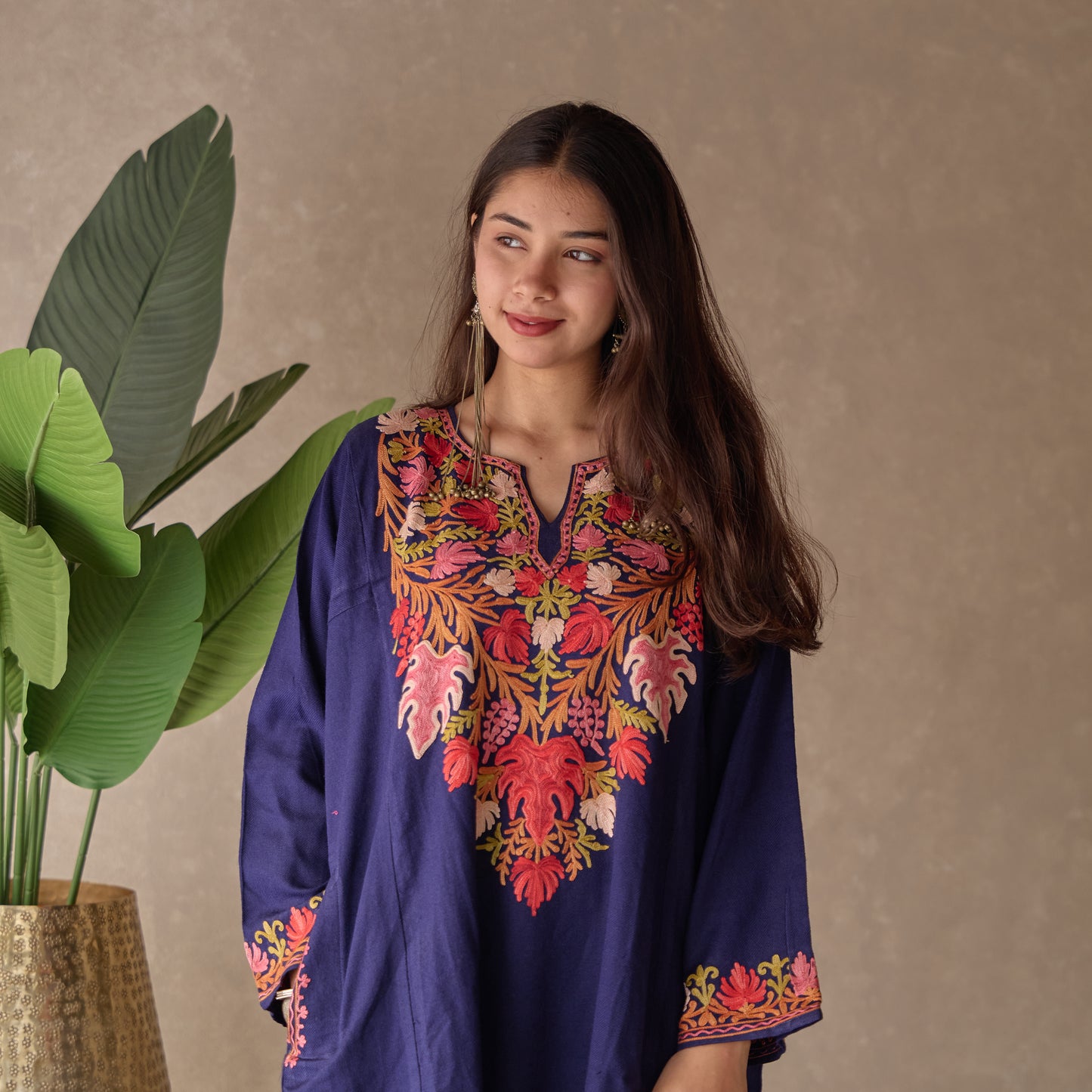 Blue Floral Kashmiri Pheran