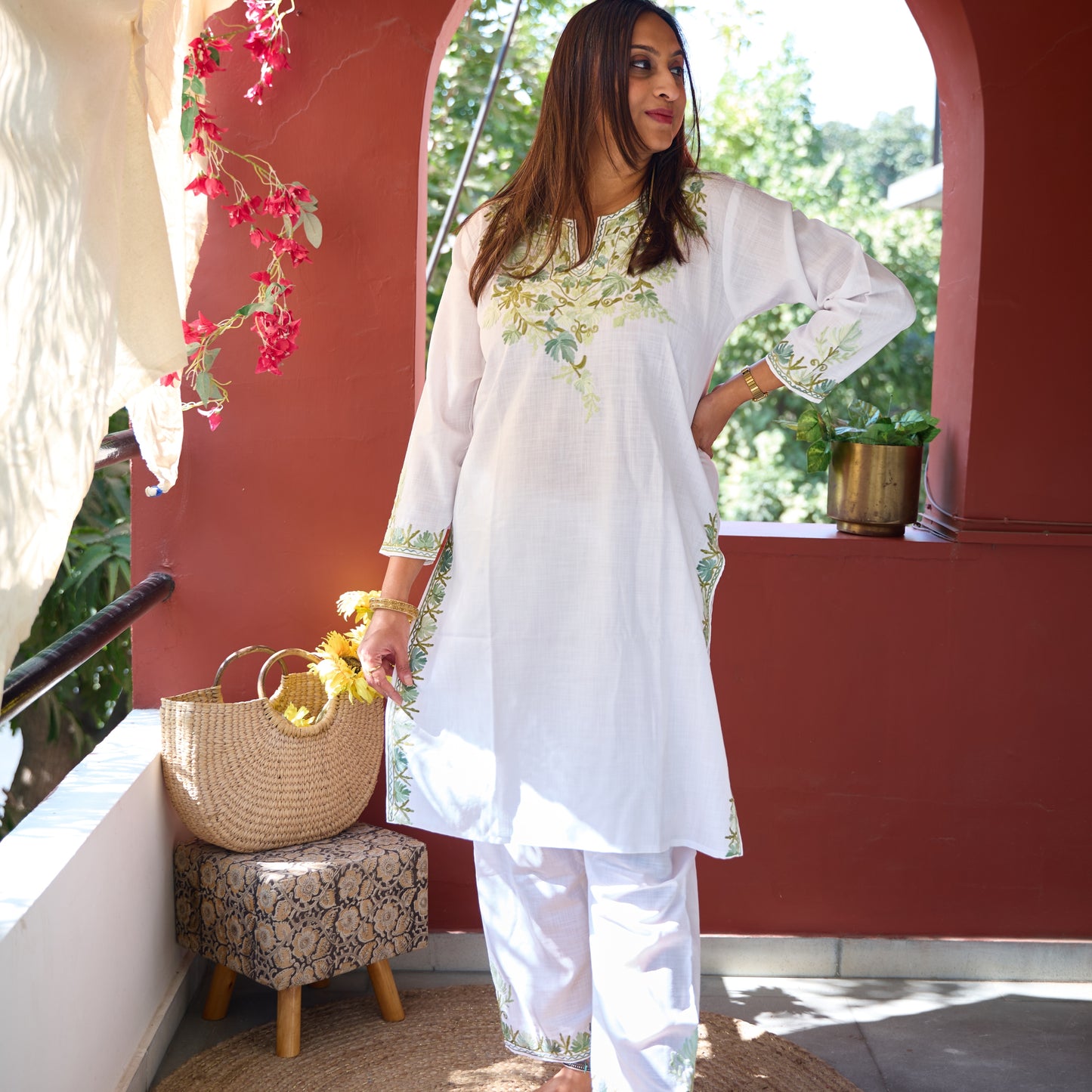 White Kashmiri Kurti Co-Ord Set