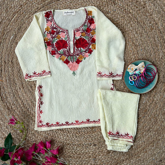 White Kashmiri Kids Kurti Set (1.5-3y)