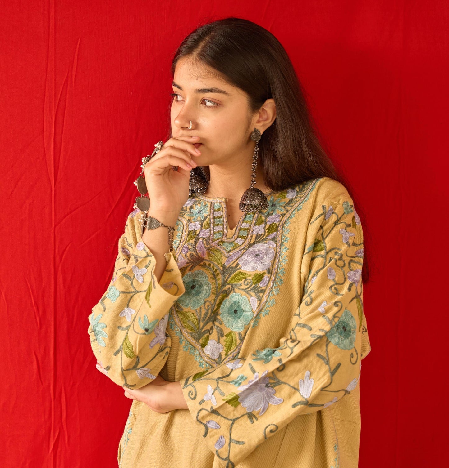 Beige Floral Kashmiri Pheran