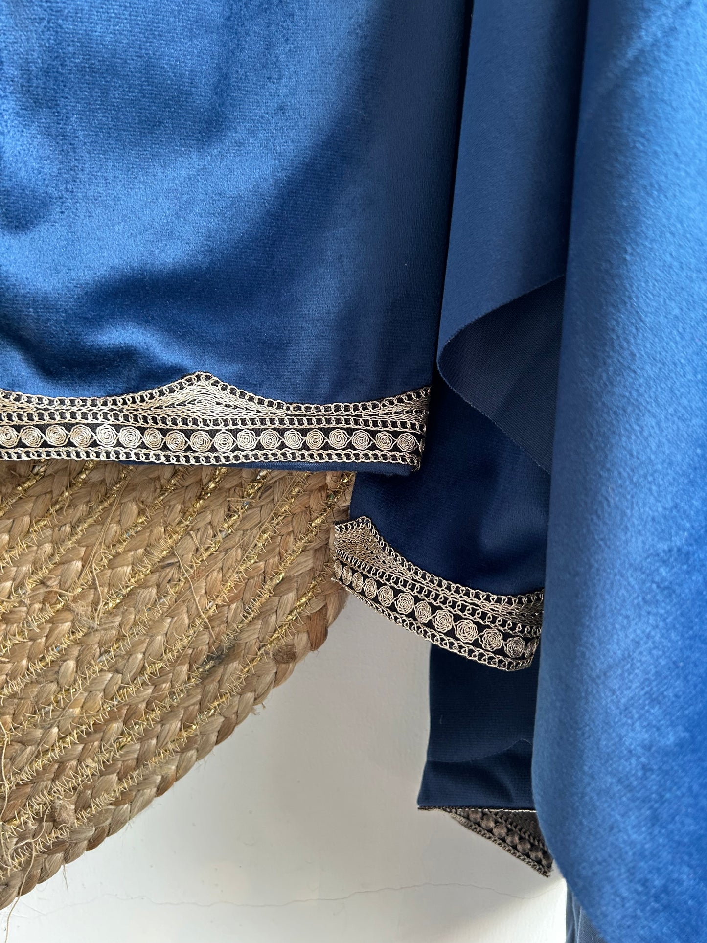 Kashmiri Blue Silver 01 Velvet Suit