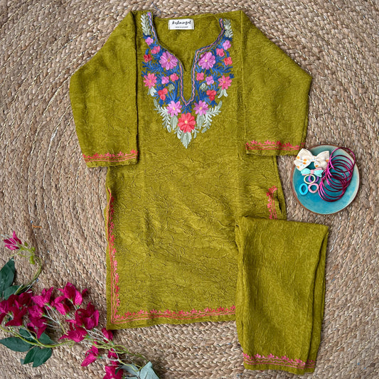 Green Kashmiri Kids Kurti Set (4-6y)