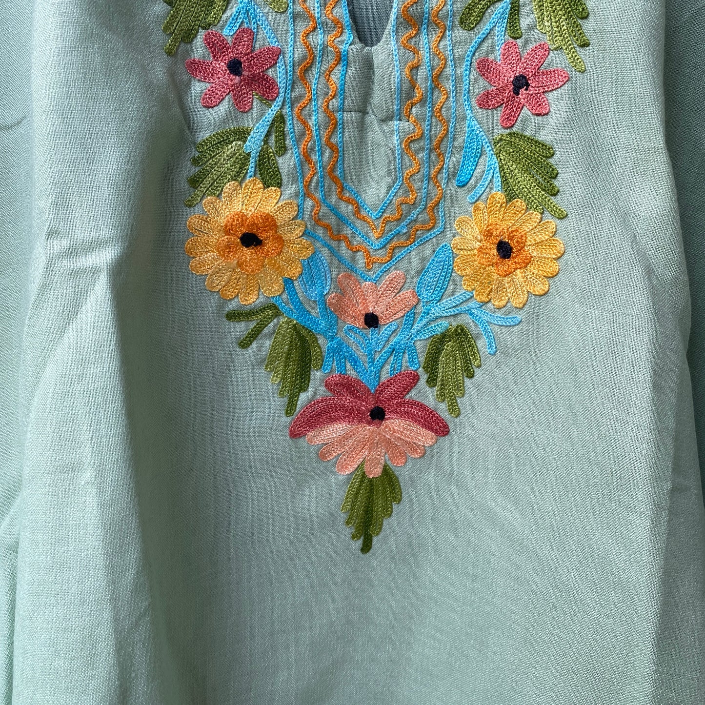 Mint Green Short Kashmiri Kurti (Size 44)