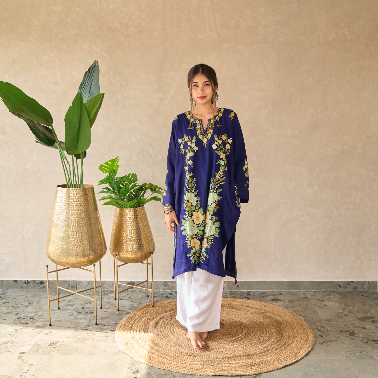 Blue Floral Kashmiri Pheran