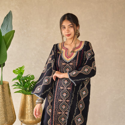 Black Mughal Kashmiri Pheran